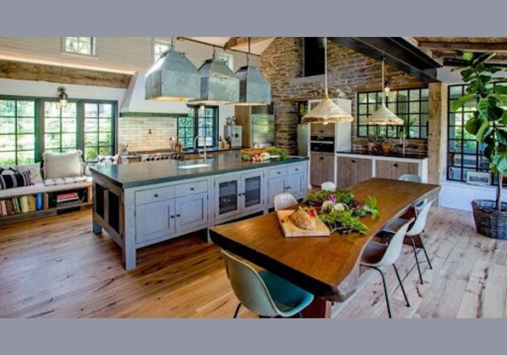 Rustic Farmhouse Kitchen Table Idea