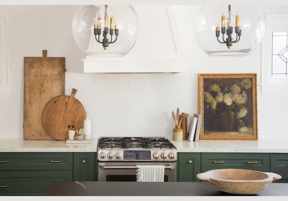 Kitchen Wall Clock Decoration for Simple Functional Style