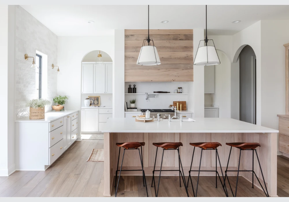Pendant Light Styling Above the Island for a Complete and Finished Look