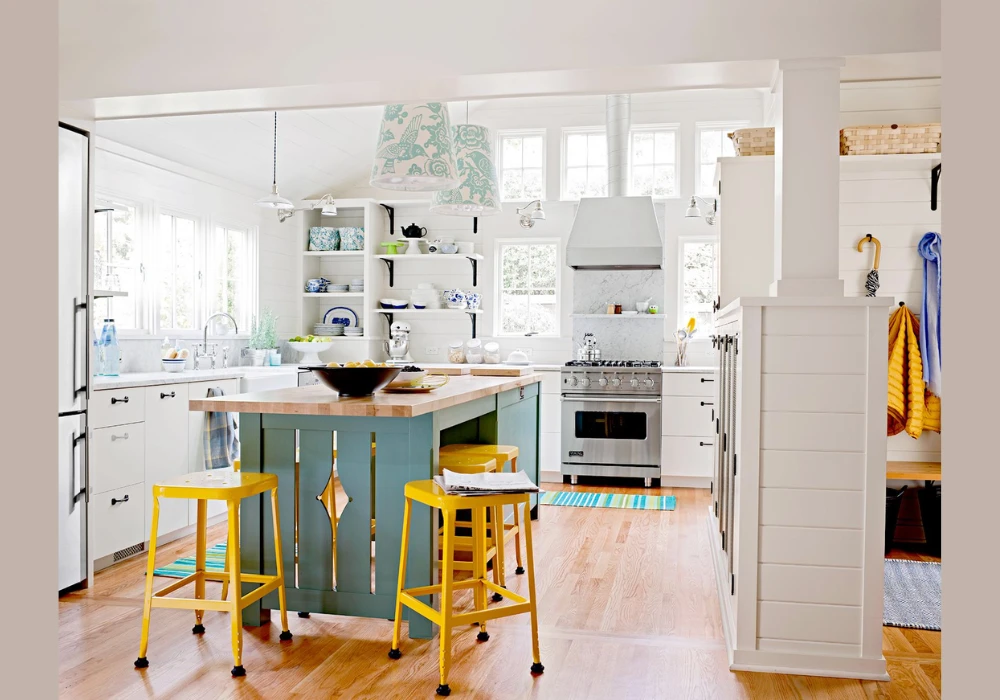 Backless Stool Seating for a Sleek and Minimal Island Look