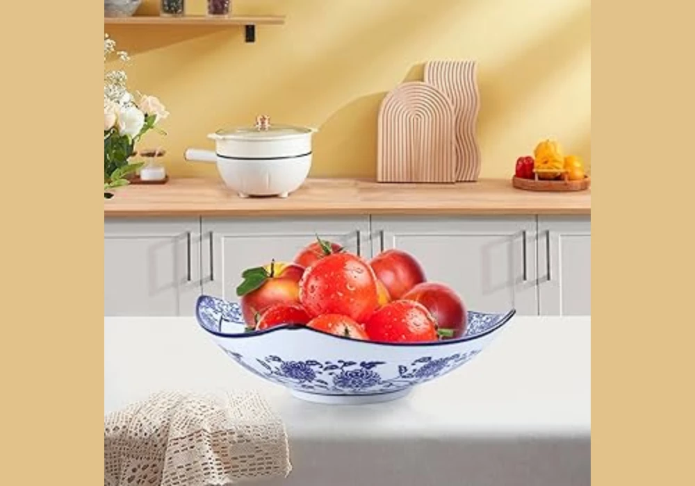 Stylish Fruit Bowl Kitchen Counter Decor Idea