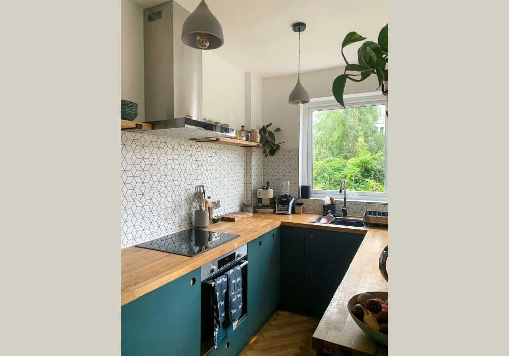  U Shaped Kitchen Furniture Design for Maximum Work Area