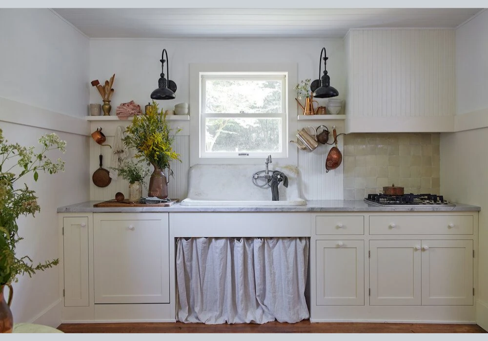 Use Decorative Elements for Cheap Kitchen Styling