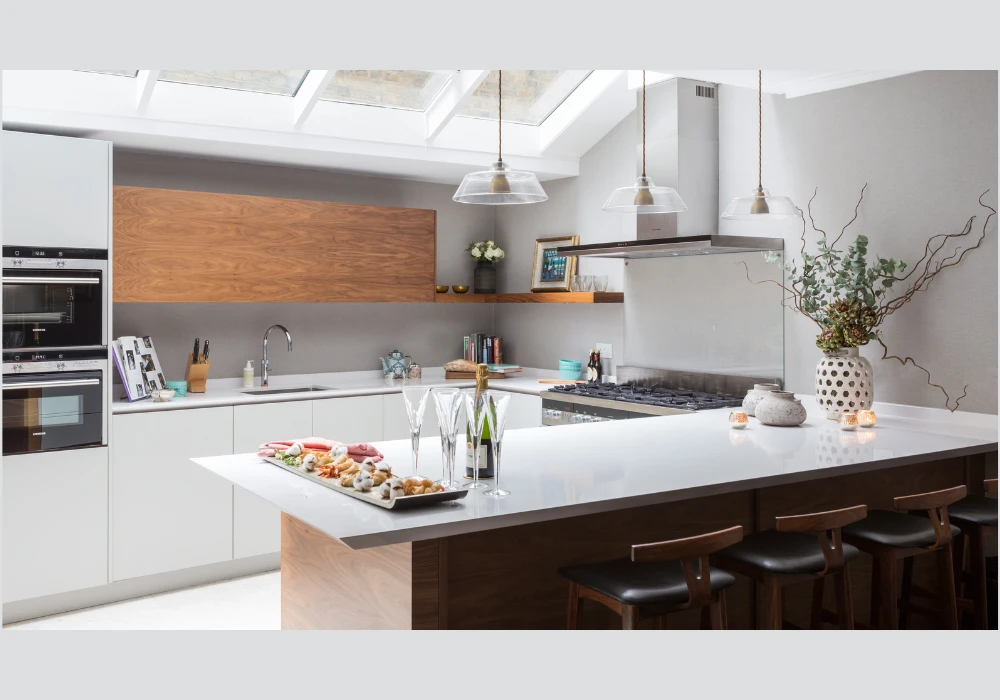 U Shaped Kitchen Layout for Maximum Storage and Efficiency