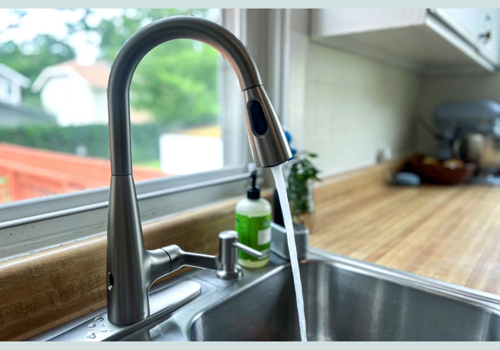 Touchless Kitchen Faucet for Hygienic Use