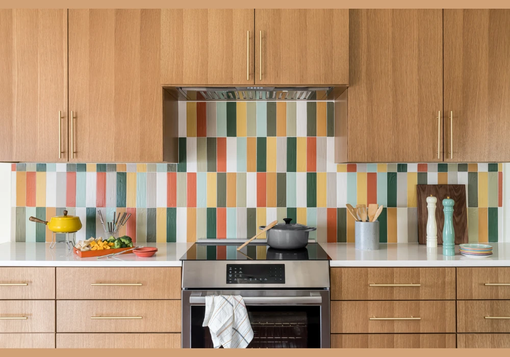 Glass Finishes for Stylish Kitchen Cabinets and Backsplashes