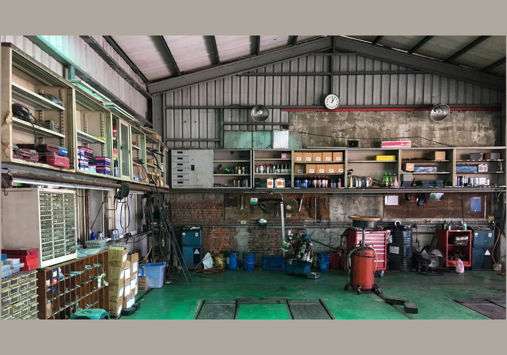 Multi Tier Garage Shelving for Vertical Storage Optimization