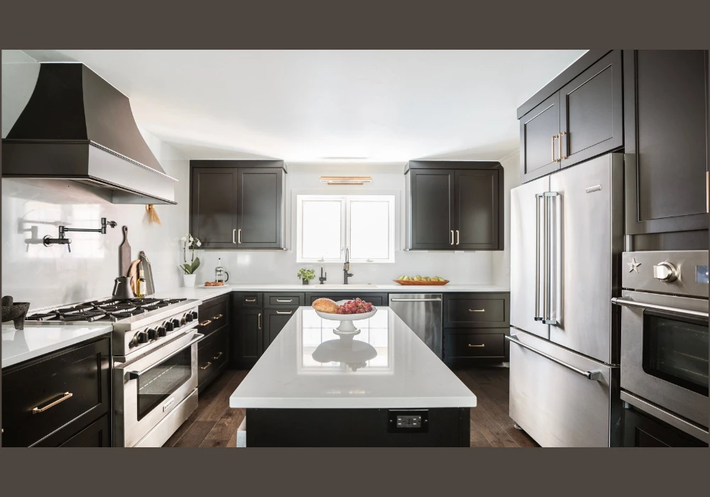 Use a Bold Color Scheme for Impact