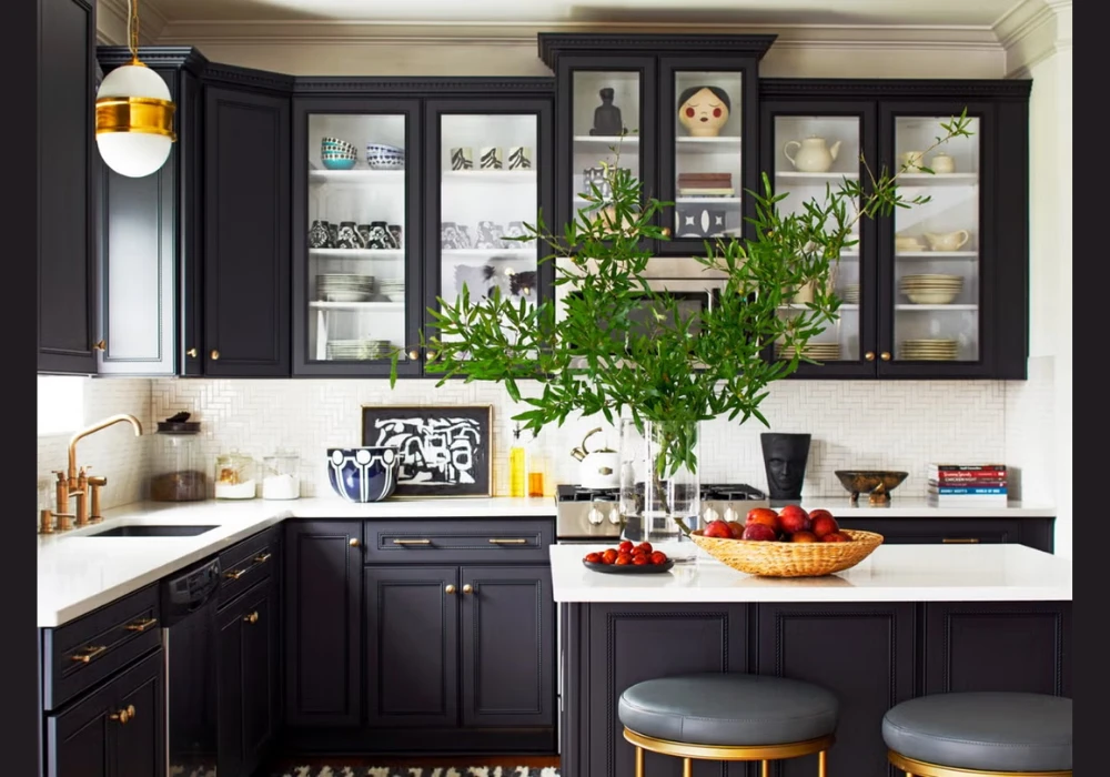  Black and White Kitchen Decor for a Bold Contrast