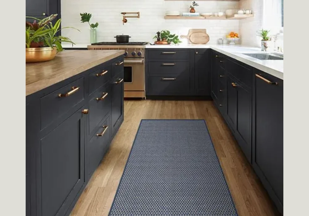 Rug or Mat Kitchen Decor Idea