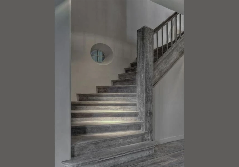 Rustic Stair Railing Ideas with Weathered Gray Wood