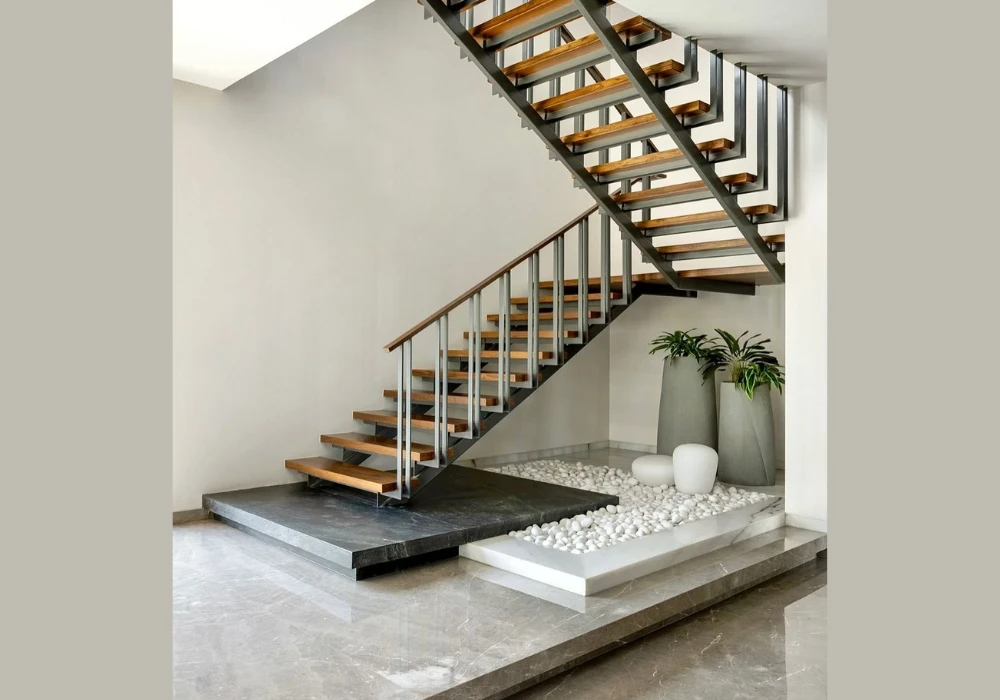 Vertical Slat Railing for a Clean, Contemporary Style