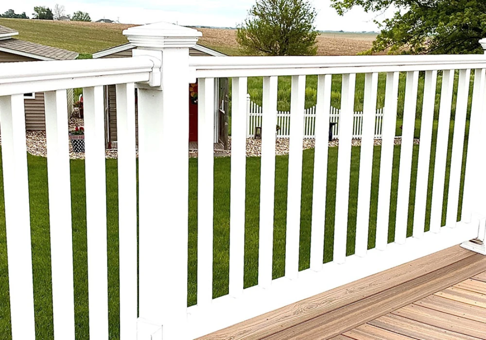 Vinyl Railings for a Low-Maintenance Solution