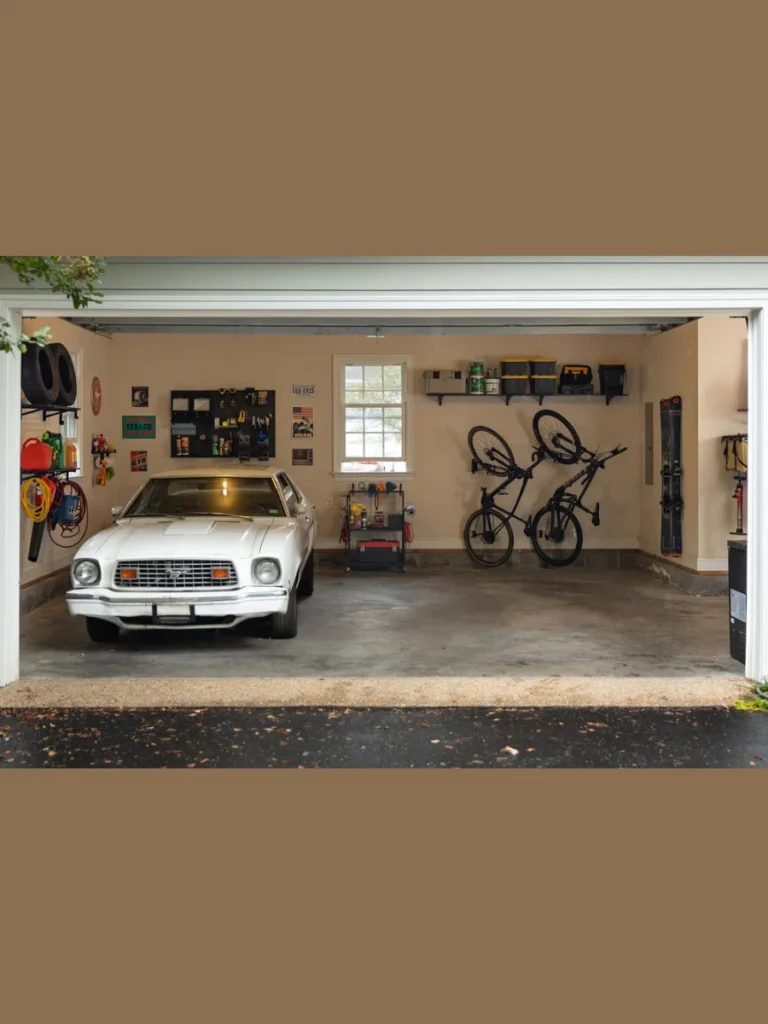 Professional Wall Mounted Gear Tracks for Sports