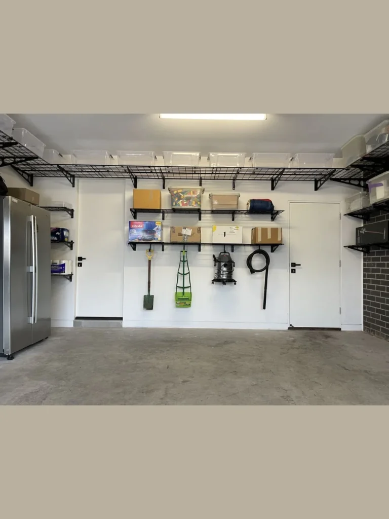 Utilize Vertical Space With Heavy Duty Slatwalls