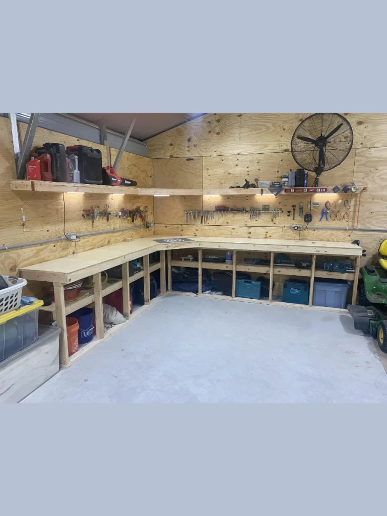 Corner Tree Bench Units