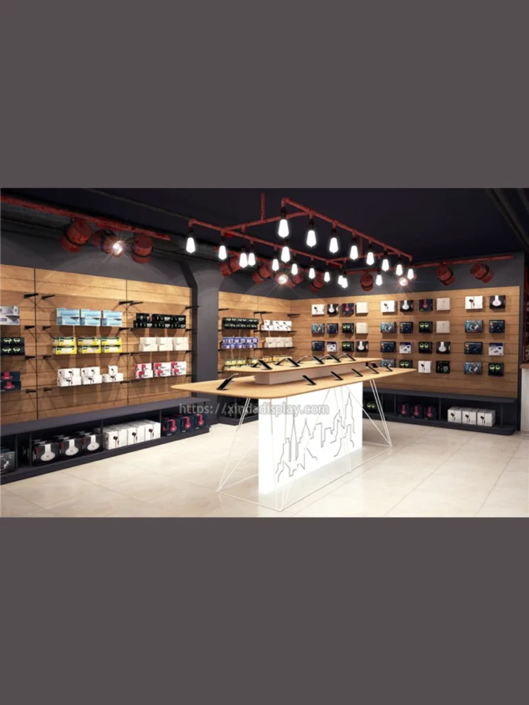 The Mobile Station Layout for Small Spaces