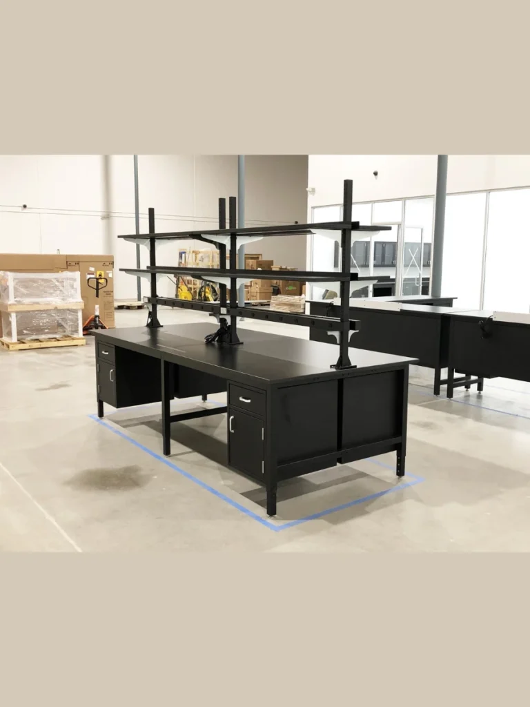 Integrated professional workbench stations