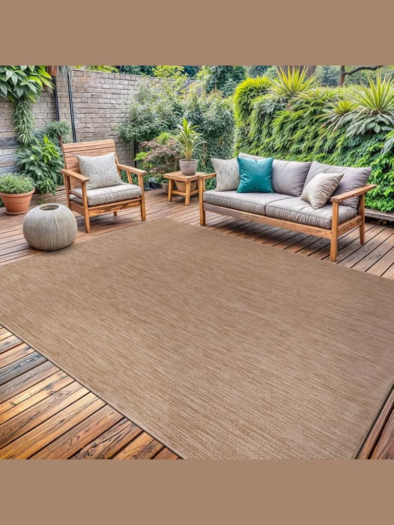 Functional Outdoor Rugs for Texture and Comfort