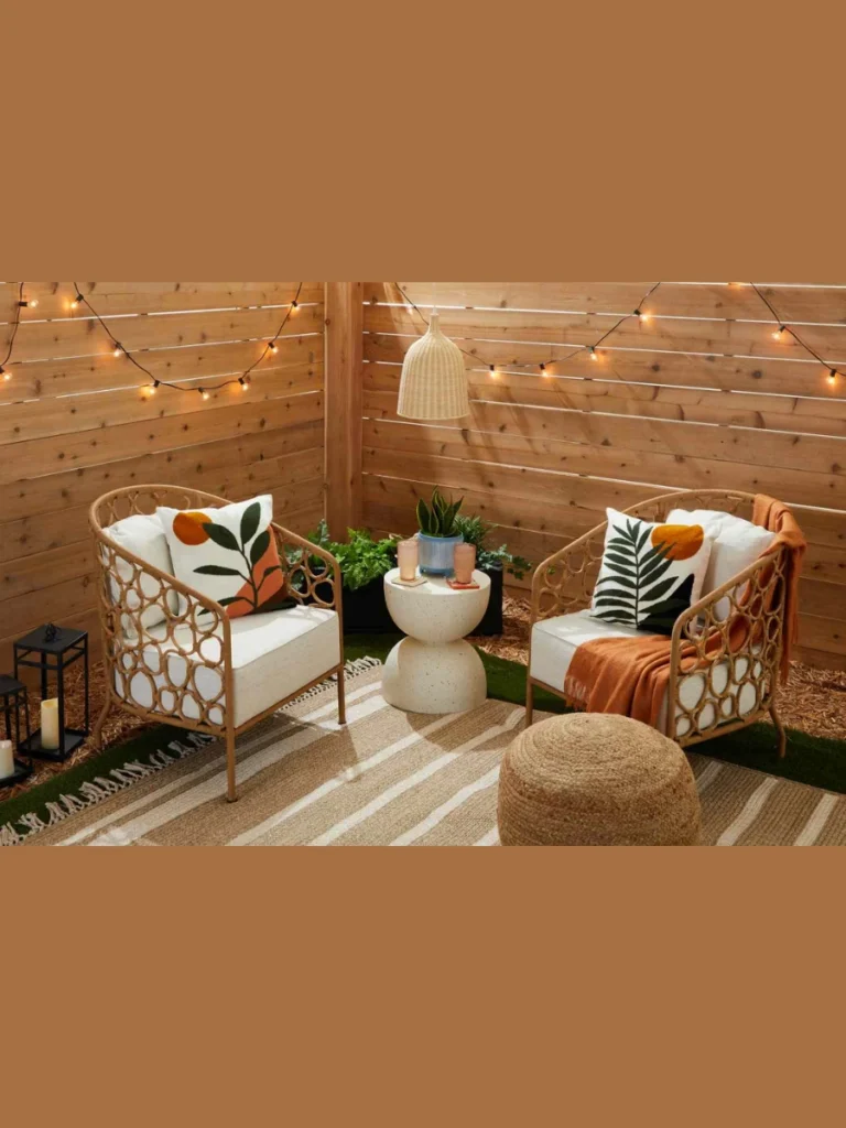 Privacy screens made from natural bamboo