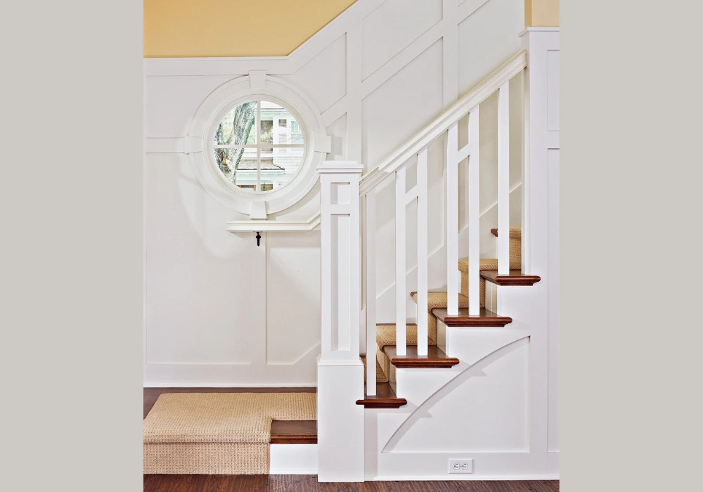 White Minimalist Railing Ideas for a Soft Finish