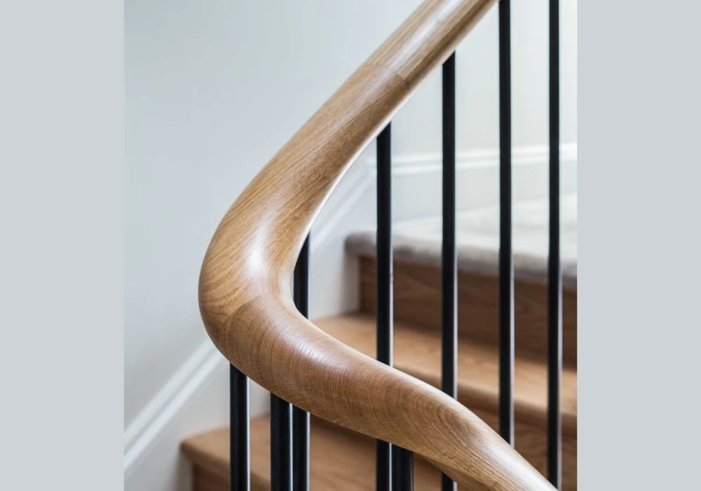 Wood and Metal Fusion for an Elegant Touch