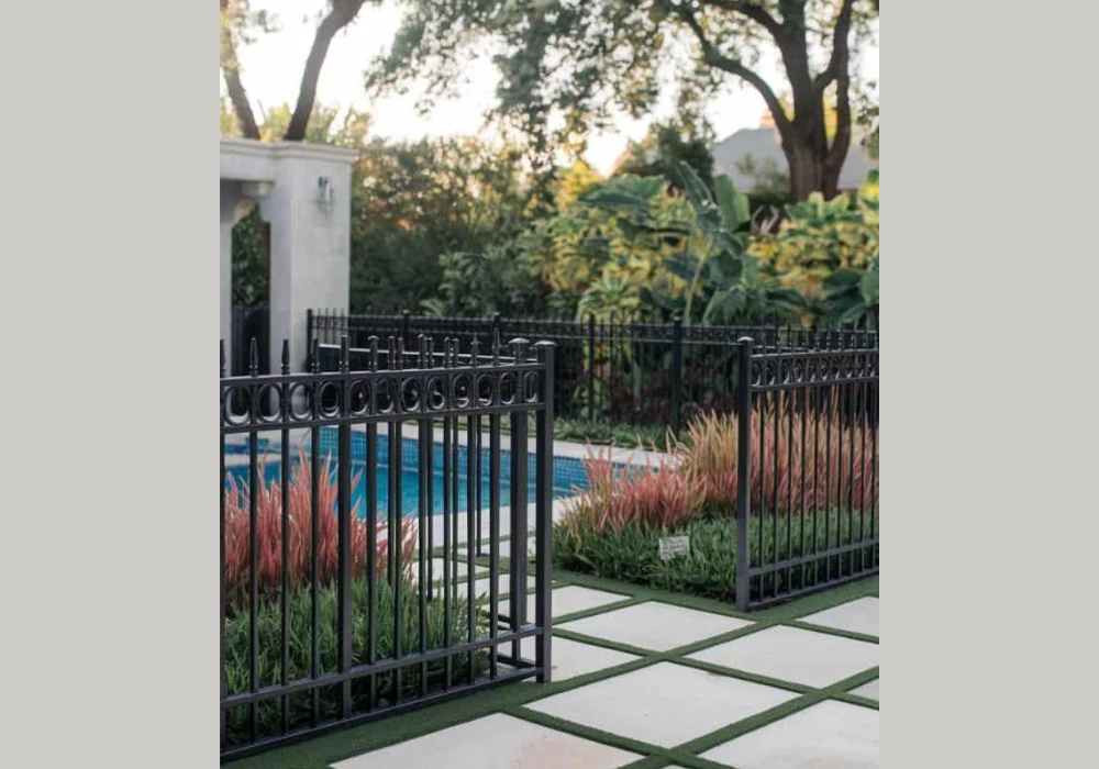 Wrought Iron Pool Railing Ideas for Timeless Elegance