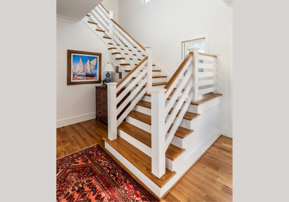 White and Wood Stylish Railing Ideas for a Soft, Elegant Look