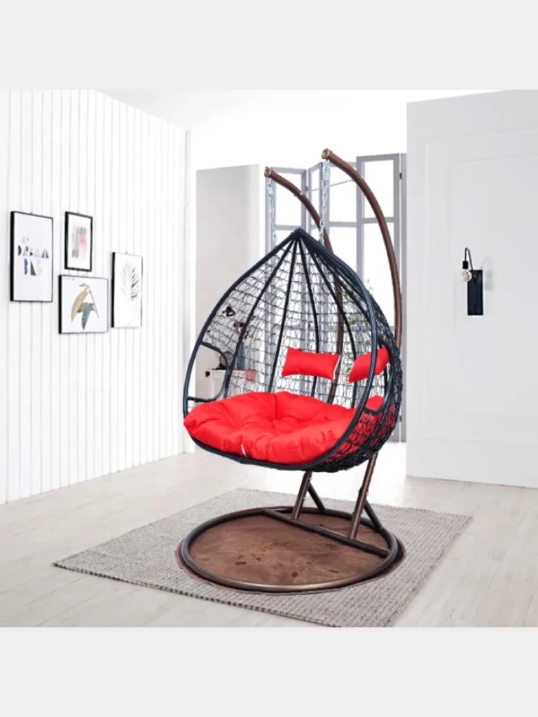 Comfortable Hanging Egg Chairs