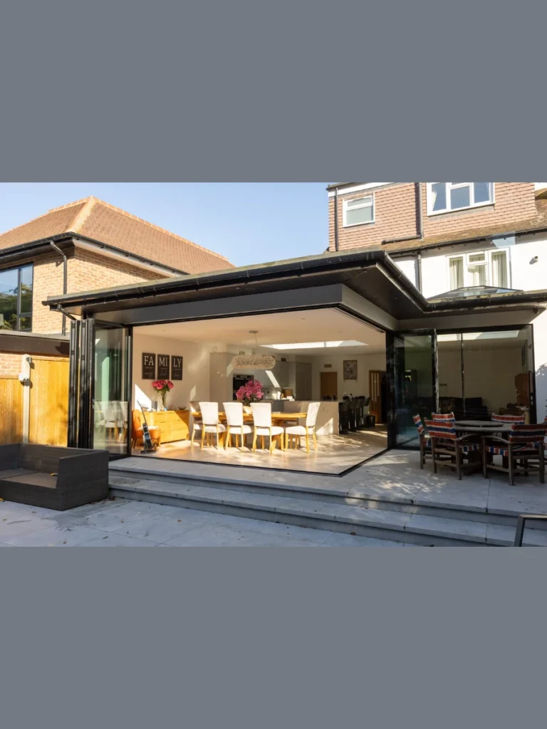 Bifold Corner Doors For Panoramic Balcony Views