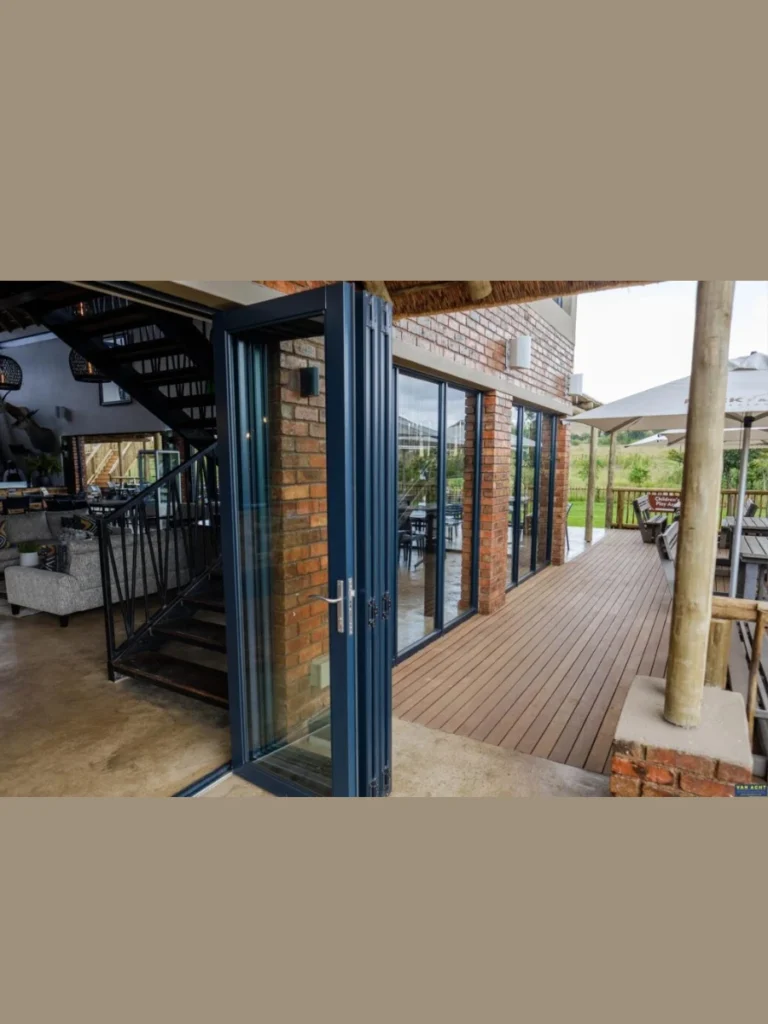 Modern Aluminum Stacking Doors For Durability