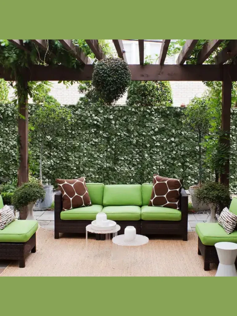 Using High Quality Artificial Ivy Panels