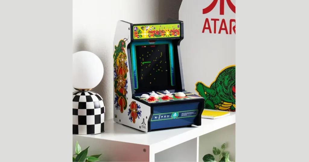 Classic Retro Arcade Video Game Plumber