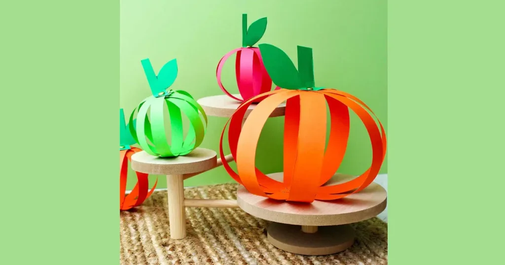 Best Paper Strip Pumpkin Globes