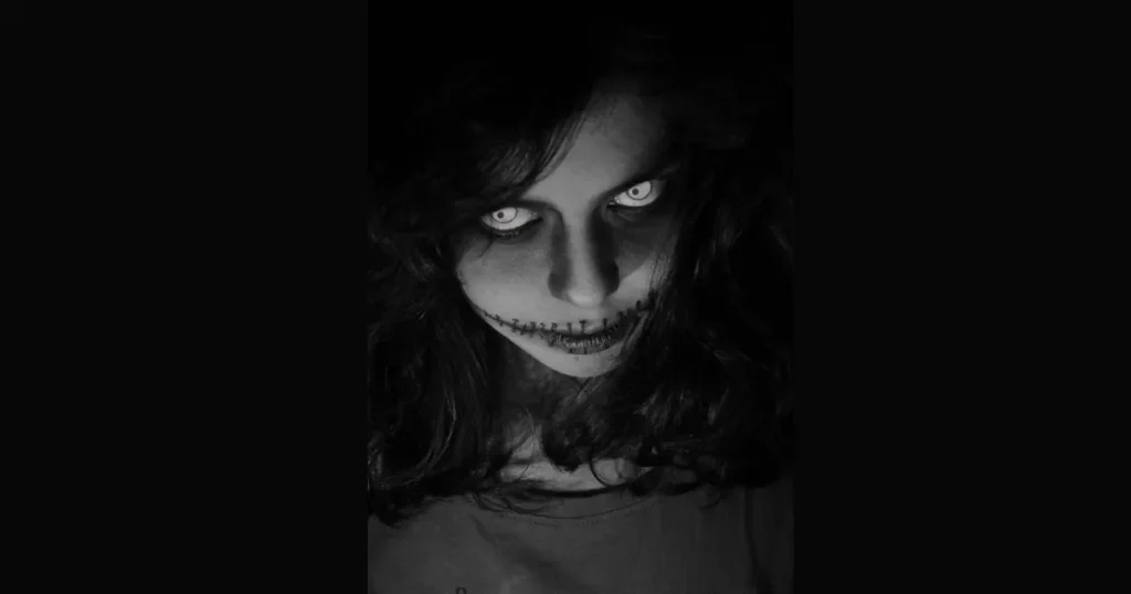 Best Eerie Stitched Mouth Zombie Makeup