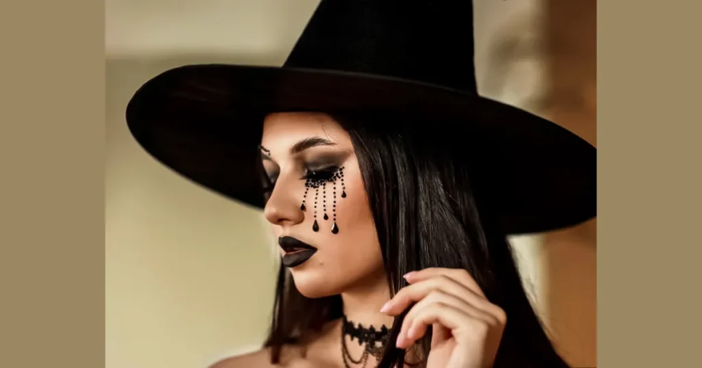 Classic Bewitching Gothic Witch Face Makeup