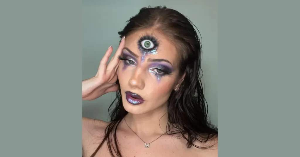 Mystical Fortune Teller Third Eye Face Makeup